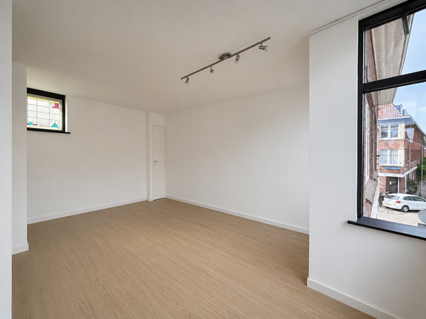 Medium property photo - Willem van Hillegaersbergstraat, 3051 RN Rotterdam